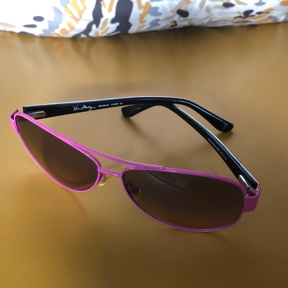 Vera Bradley Jazzy Blooms Sun Glasses Hard Case Pink Wire Rims UV400 58-12-135